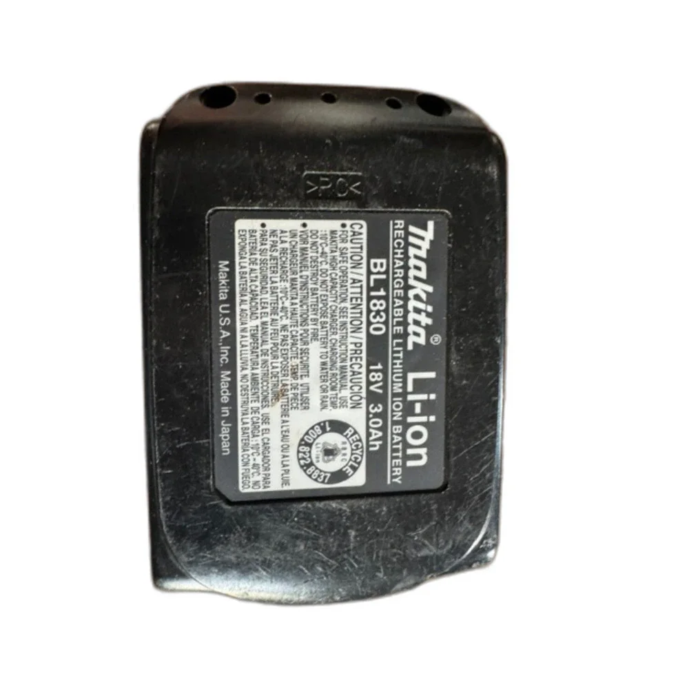 NOT working | Makita 18V 3.0Ah Lithium Ion Battery BL1830B ** FOR PARTS,